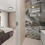 Luxury Seaside زادار