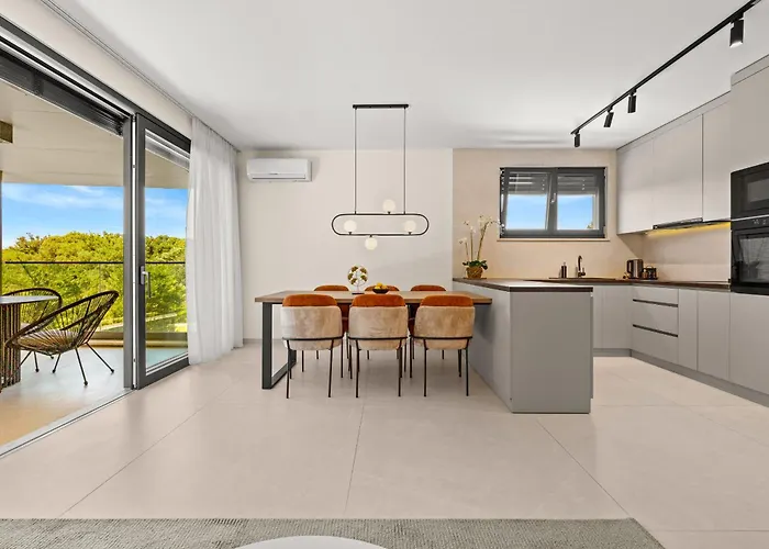 Luxury Seaside Apartmán